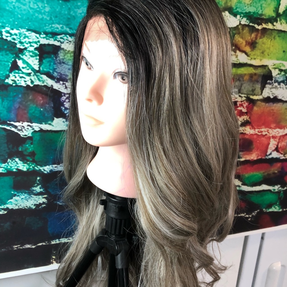 Grey long ombré wig never worn